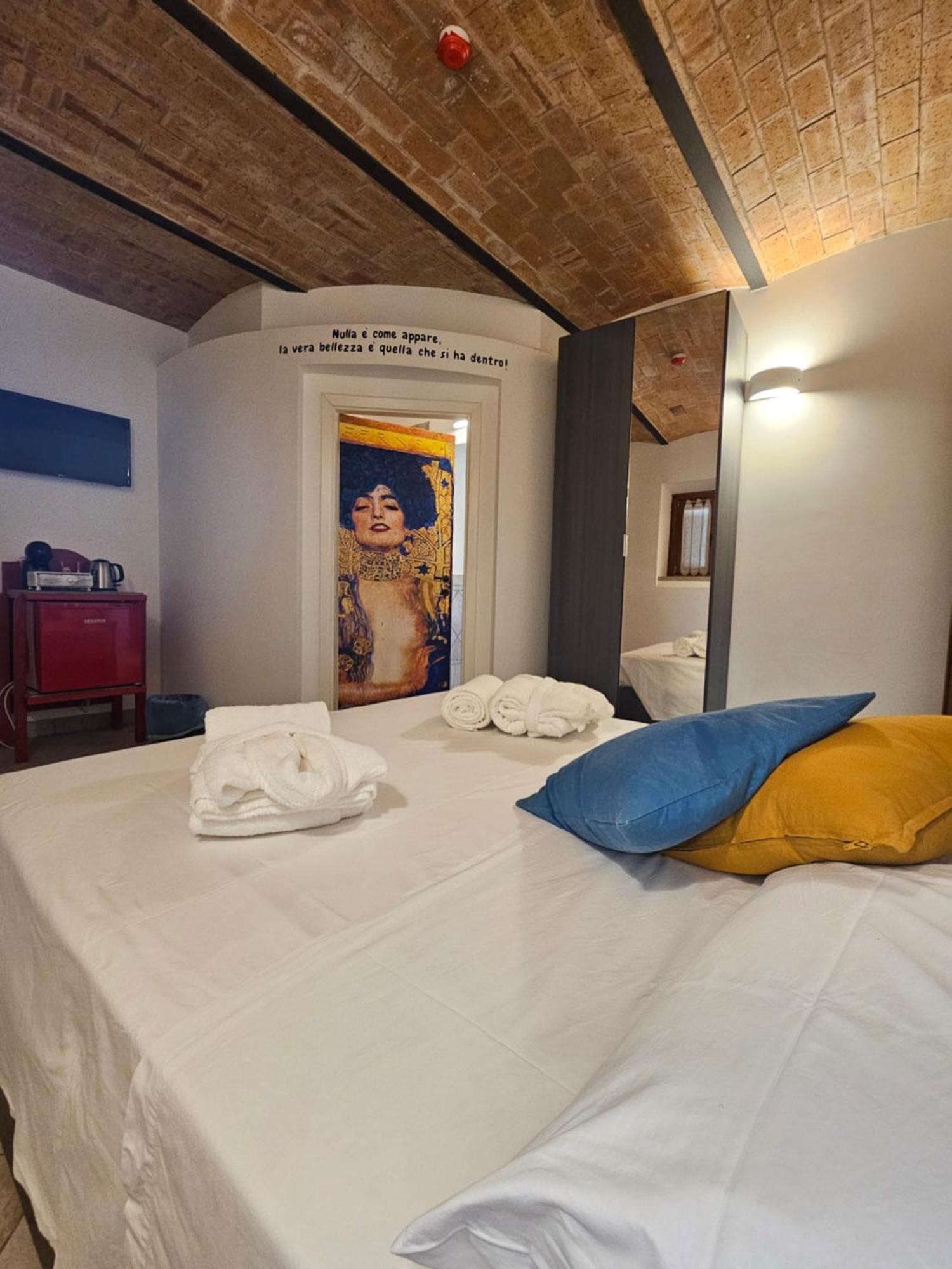 Casale Dei Priori Bed & Breakfast Rocca Massima Exterior foto